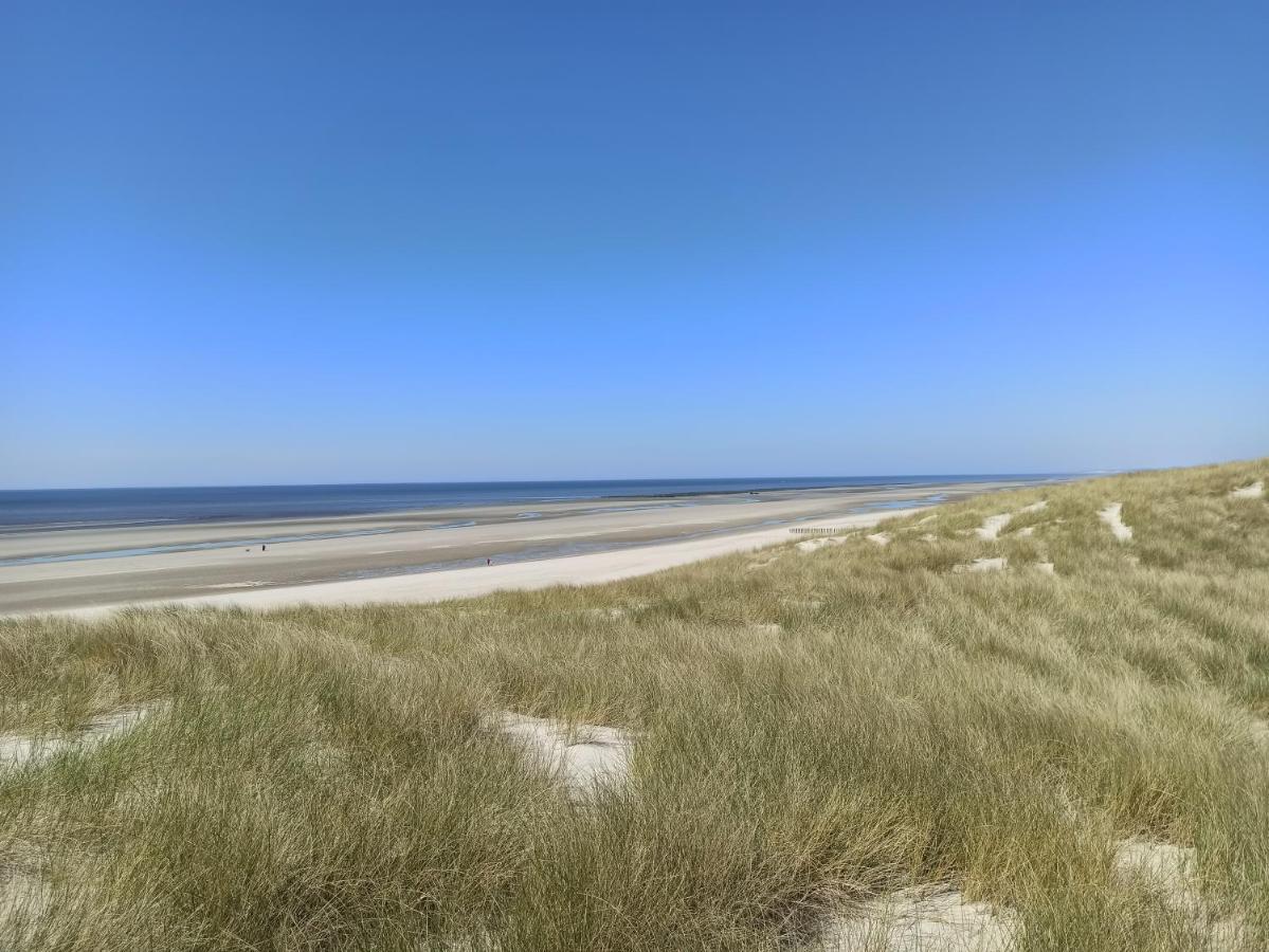 Gite Les Chalets Du Fliers Verton Meubles De Tourisme Classes 2 Etoiles Berck エクステリア 写真