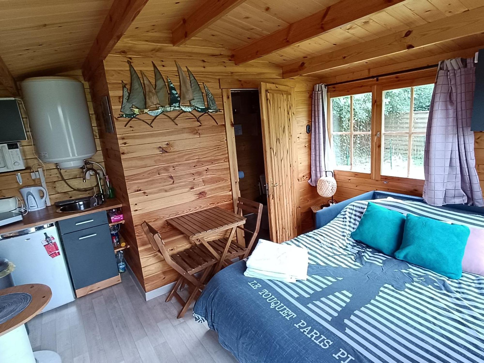 Gite Les Chalets Du Fliers Verton Meubles De Tourisme Classes 2 Etoiles Berck 部屋 写真